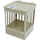 Plastic Nestkastje met haakjes, beige. Afmeting: 11,5x11,5x14 cm.